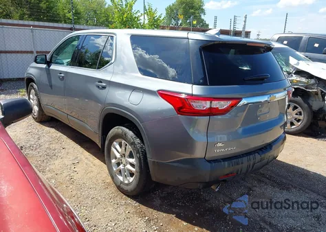 2018 Chevrolet Traverse Ls z USA, uszkodzony, nr VIN 1GNERFKW9JJ175091
